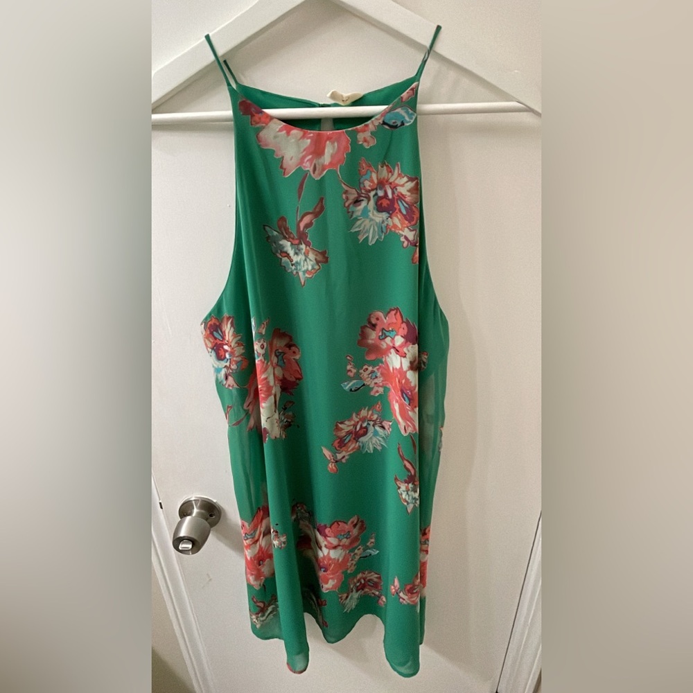 Women’s dress